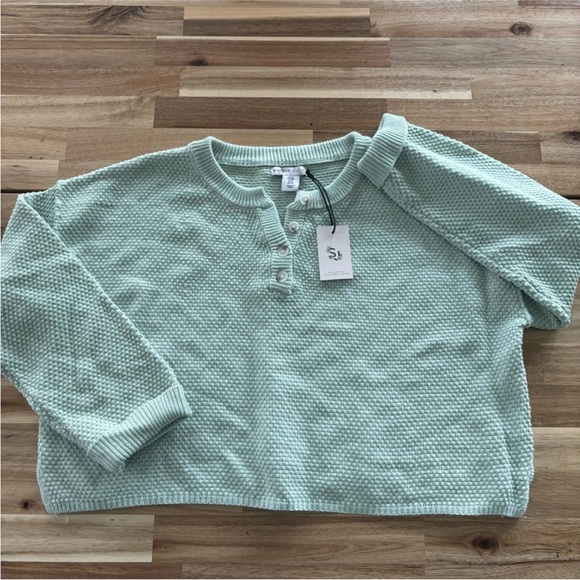 NWT Sincerely Jules Pullover - Picture 1 of 6